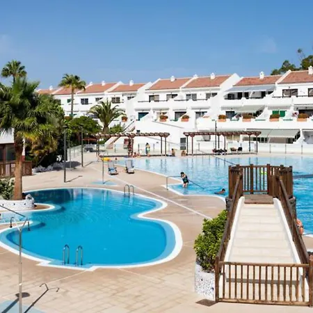 Live Don Jose Two Hundred And Five With Huge Pool And Teracce