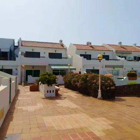 Live Don Jose Two Hundred And Five With Huge Pool And Teracce *